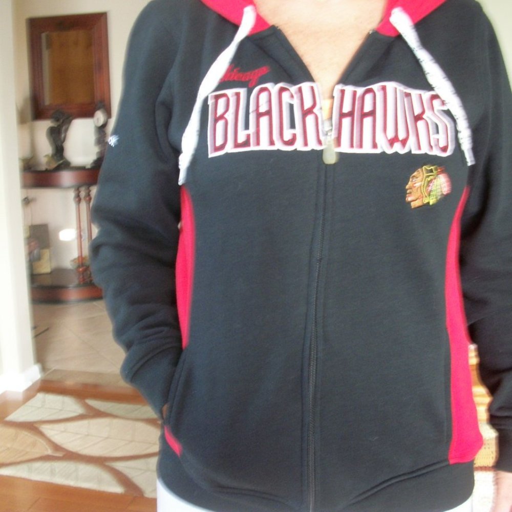 Reebok brand women's Chicago Blackhawk sweatshirt/jacket
